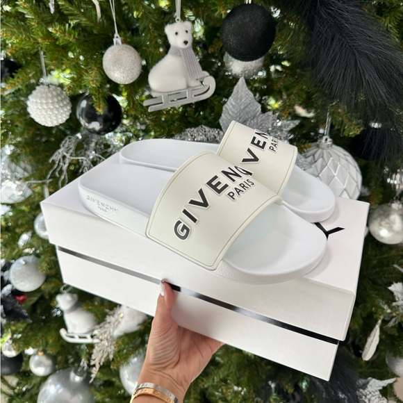 Givenchy Paris Logo Men’s Men White Flat Rubber Pool Slides Sandals 43 US 10 - Picture 2 of 14